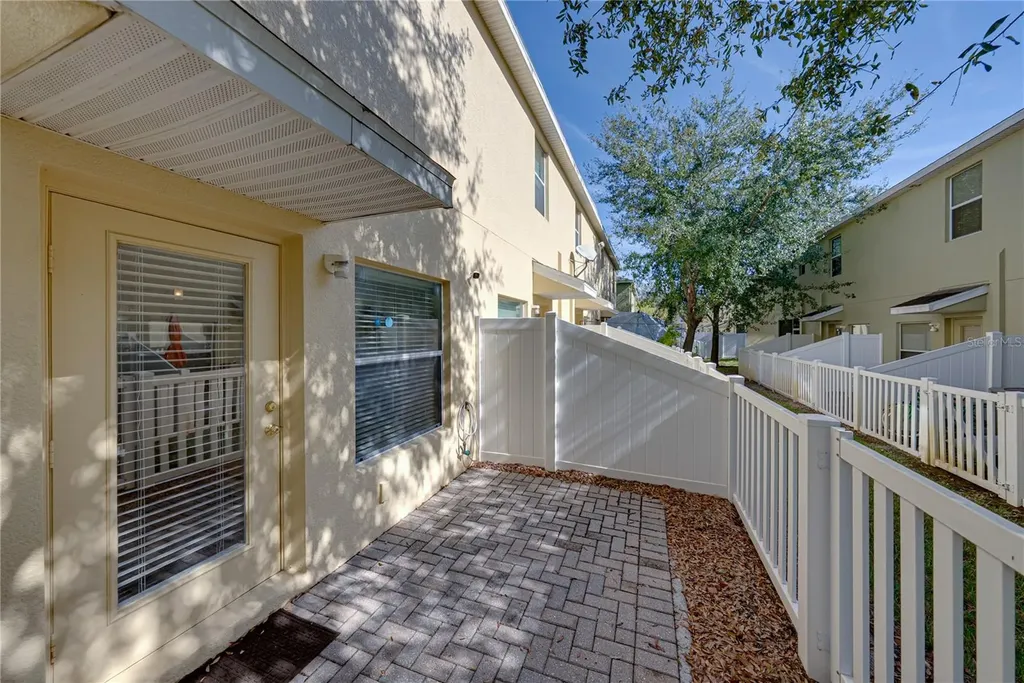 8527 Brushleaf Way Tampa FL 33647
