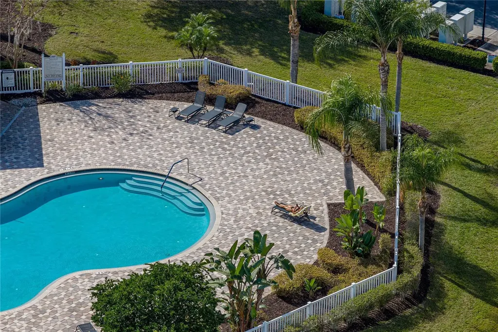 8527 Brushleaf Way Tampa FL 33647