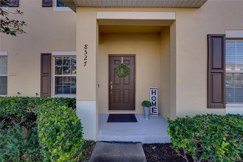 8527 Brushleaf Way Tampa FL 33647