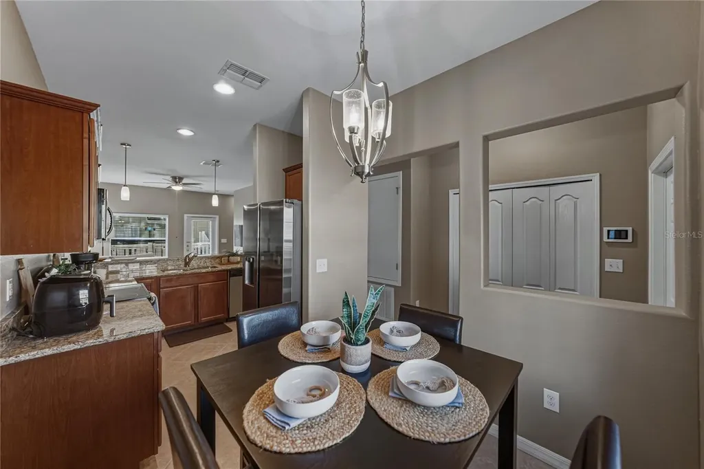 8527 Brushleaf Way Tampa FL 33647