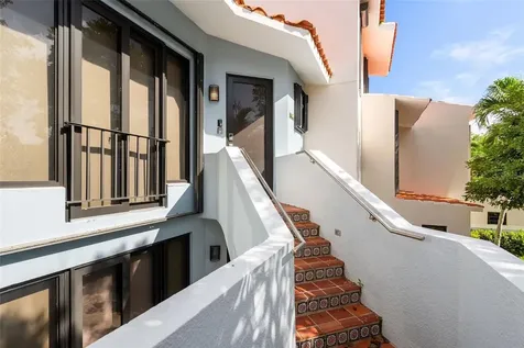 185 Candelero Deive Humacao PR 00791