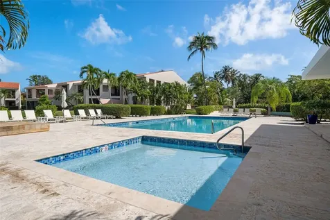185 Candelero Deive Humacao PR 00791
