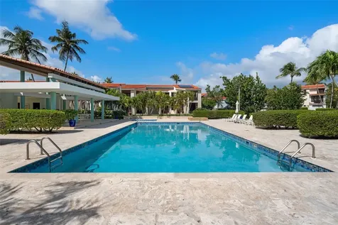 185 Candelero Deive Humacao PR 00791