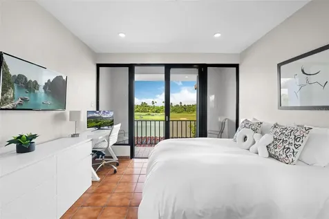 185 Candelero Deive Humacao PR 00791