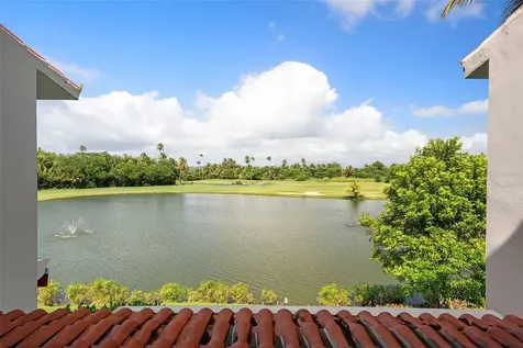 185 Candelero Deive Humacao PR 00791
