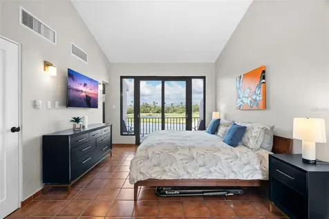 185 Candelero Deive Humacao PR 00791