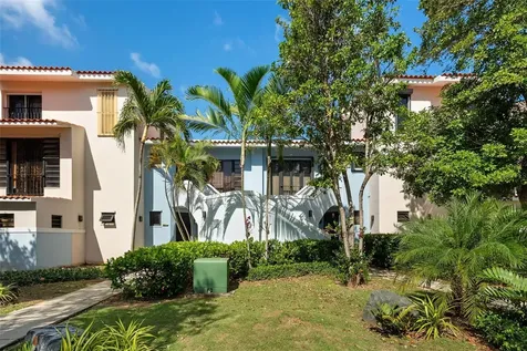 185 Candelero Deive Humacao PR 00791