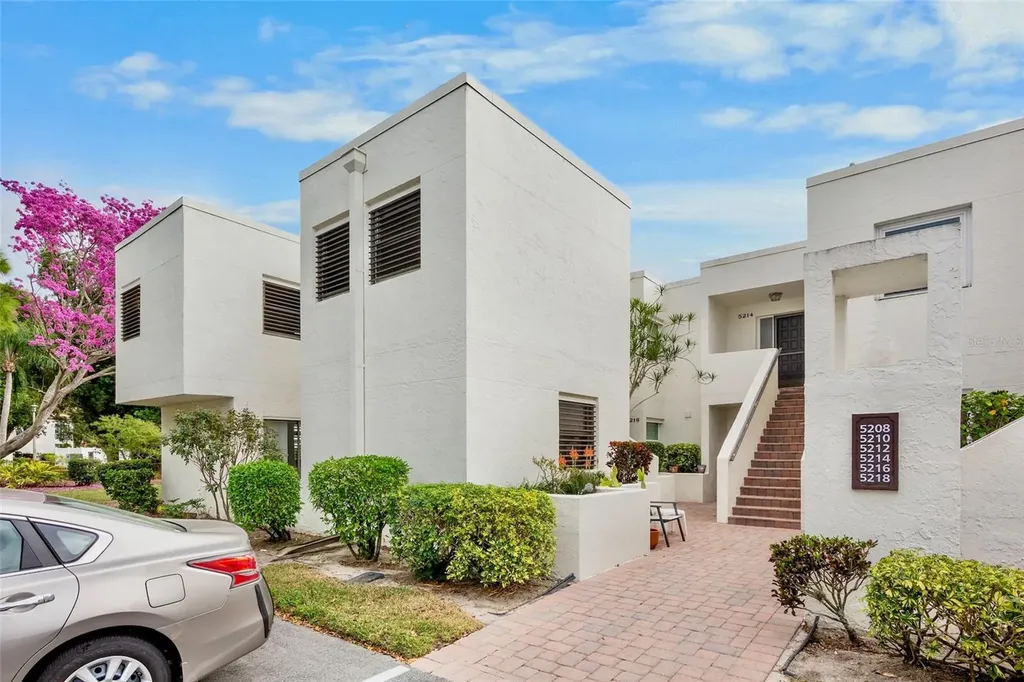 5218 Marsh Field Lane Sarasota FL 34235