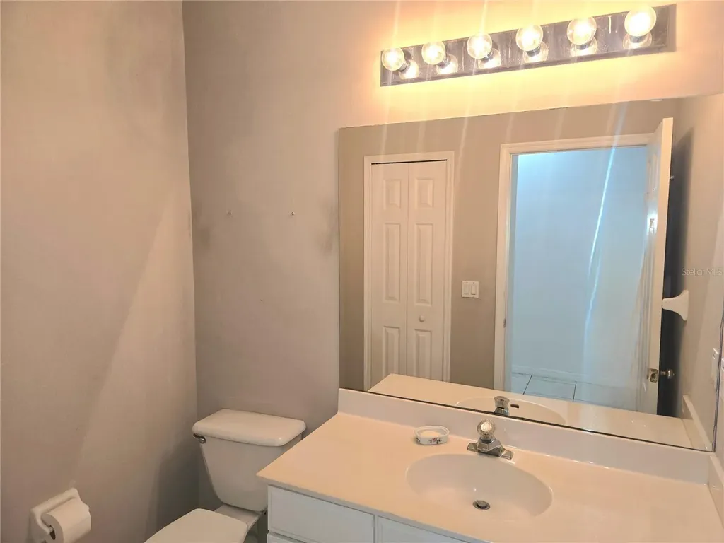 11117 Kapok Grand Circle Madeira Beach FL 33708
