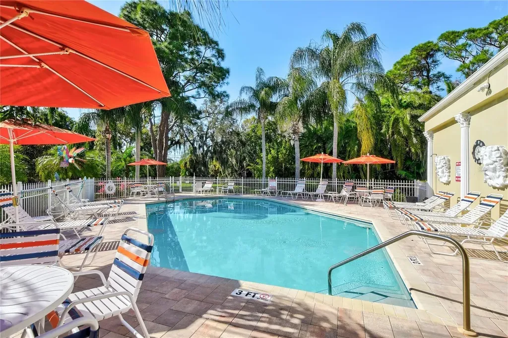 11117 Kapok Grand Circle Madeira Beach FL 33708