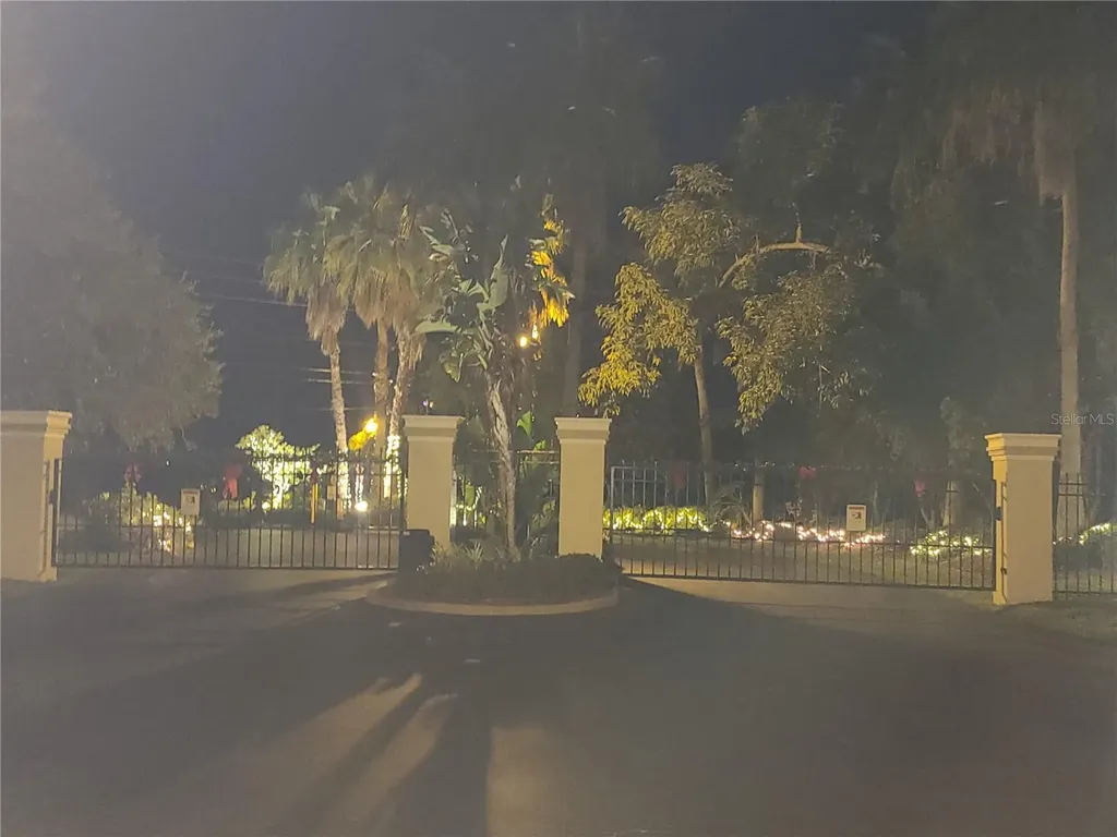 11117 Kapok Grand Circle Madeira Beach FL 33708