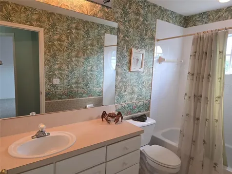 11117 Kapok Grand Circle Madeira Beach FL 33708