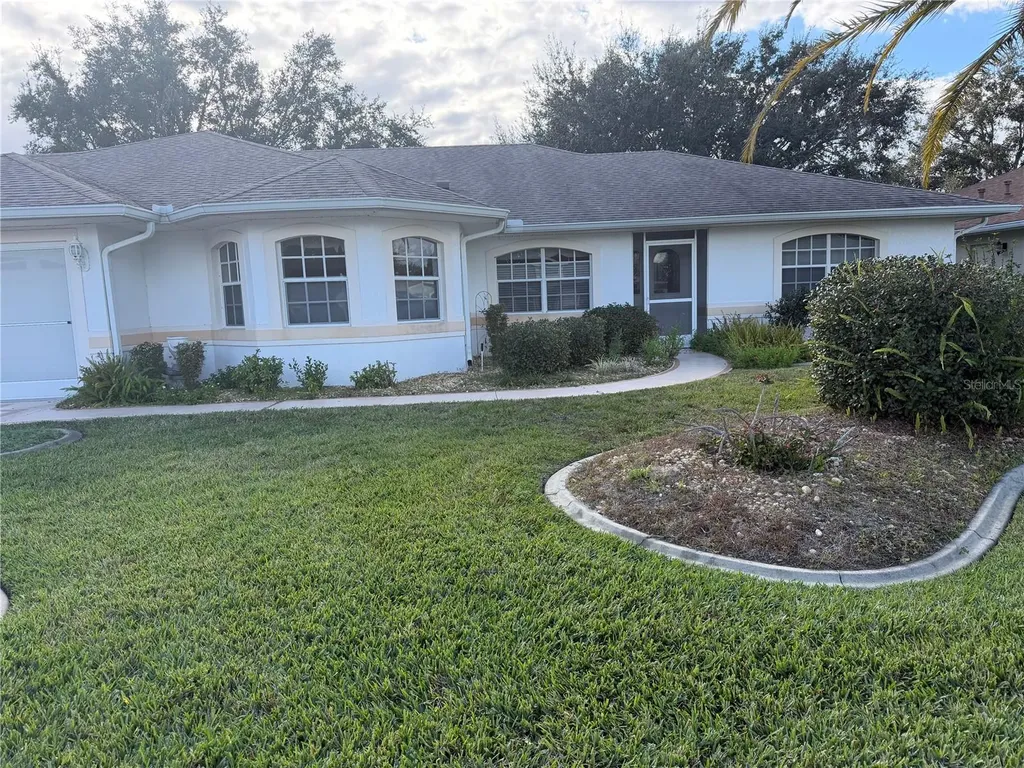 21623 Regency Park Lane Leesburg FL 34748