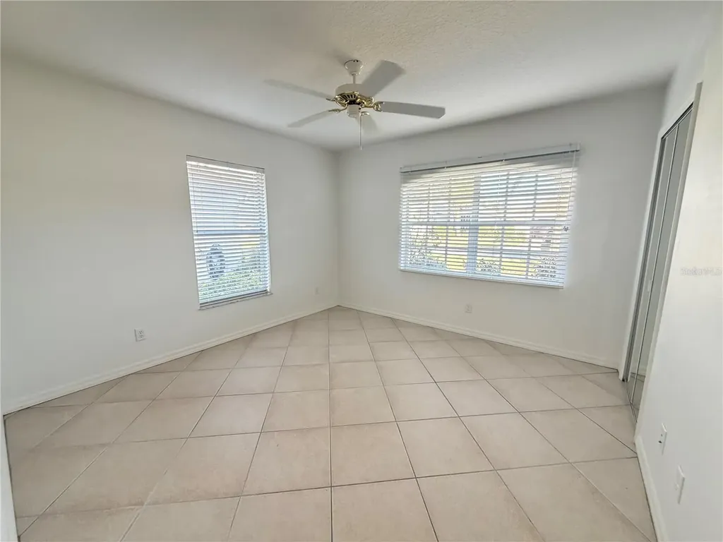 21623 Regency Park Lane Leesburg FL 34748