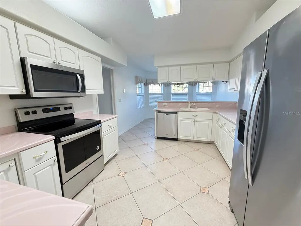 21623 Regency Park Lane Leesburg FL 34748