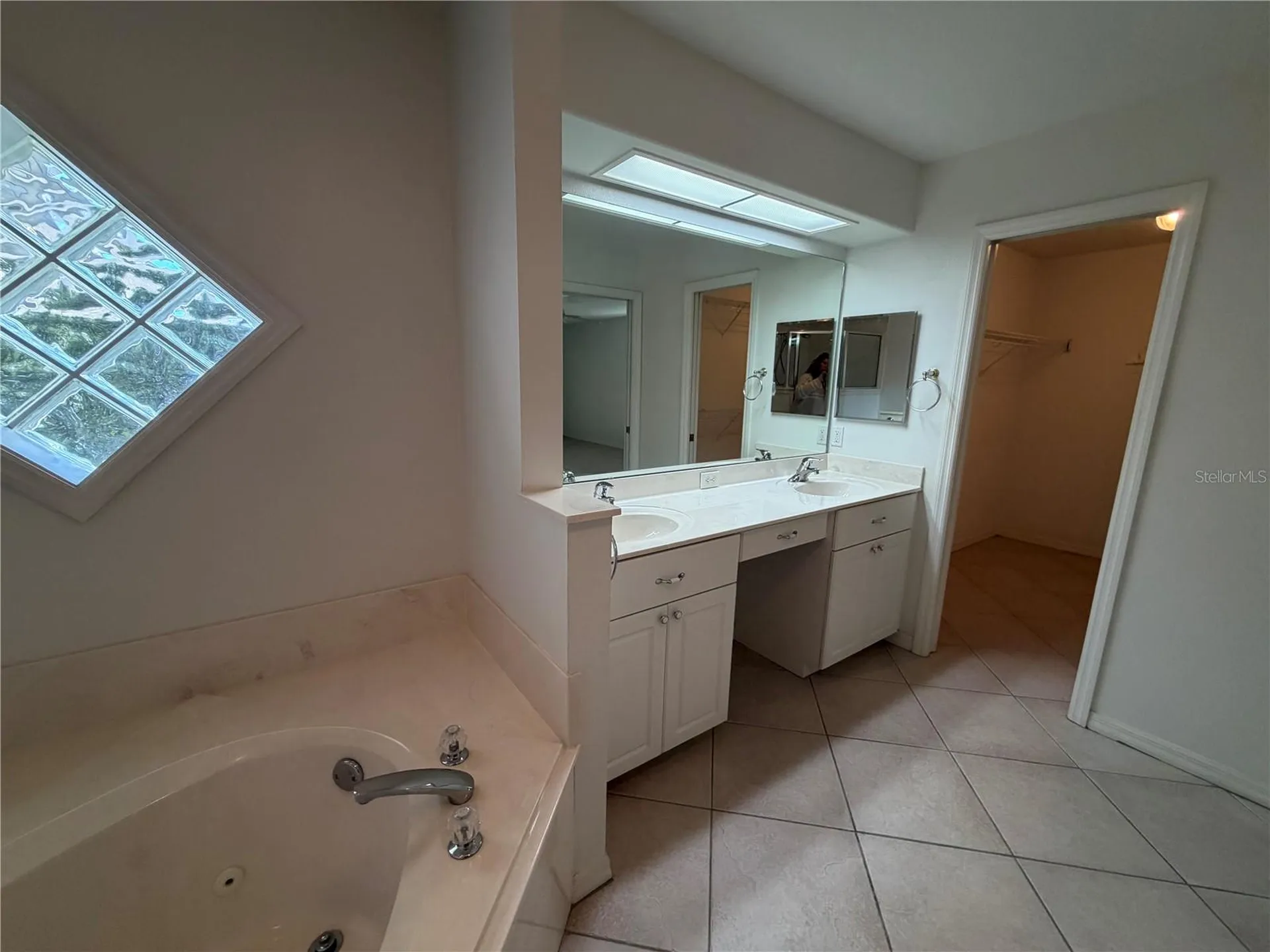 21623 Regency Park Lane Leesburg FL 34748