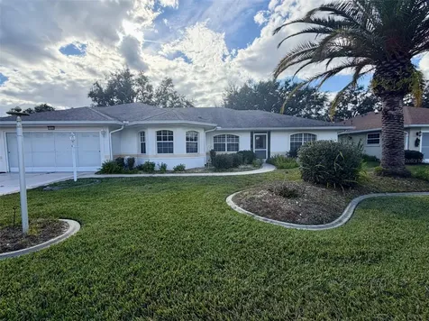 21623 Regency Park Lane Leesburg FL 34748