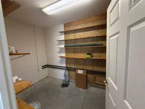 21623 Regency Park Lane Leesburg FL 34748
