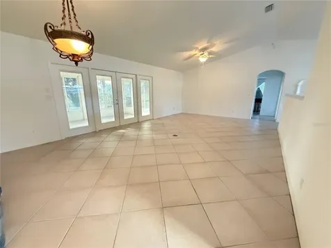 21623 Regency Park Lane Leesburg FL 34748