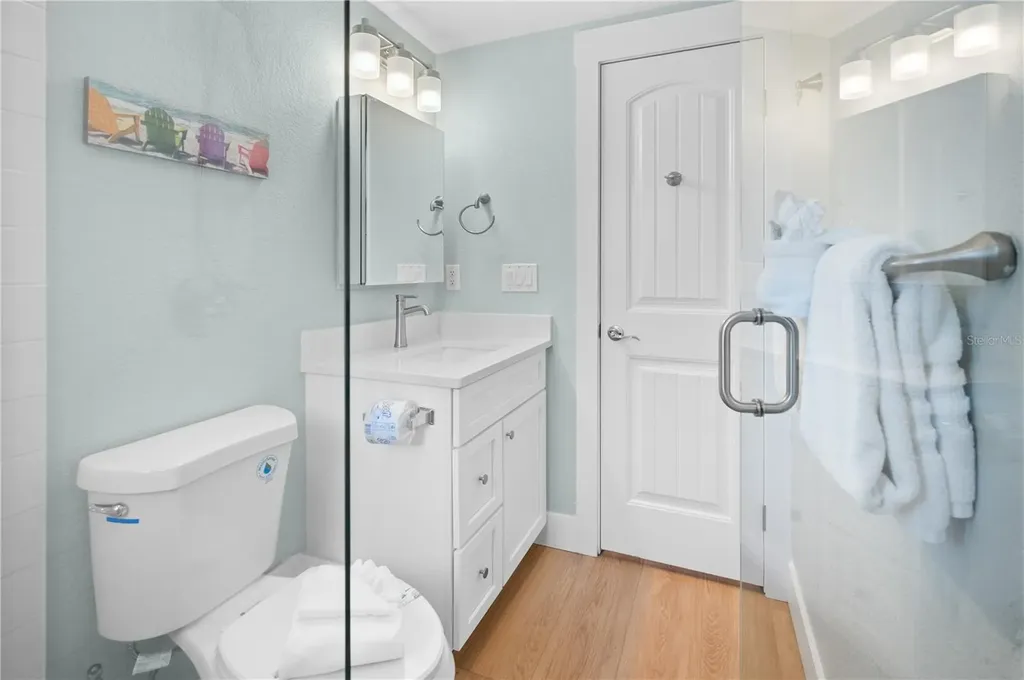 3007 Avenue E Holmes Beach FL 34217