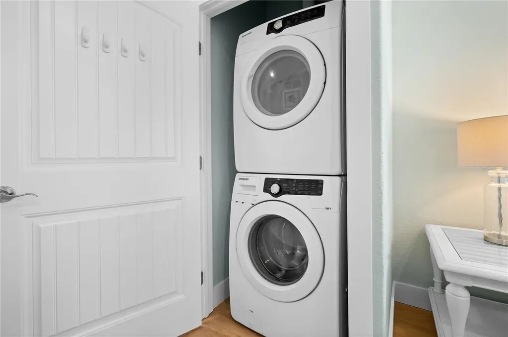 3007 Avenue E Holmes Beach FL 34217