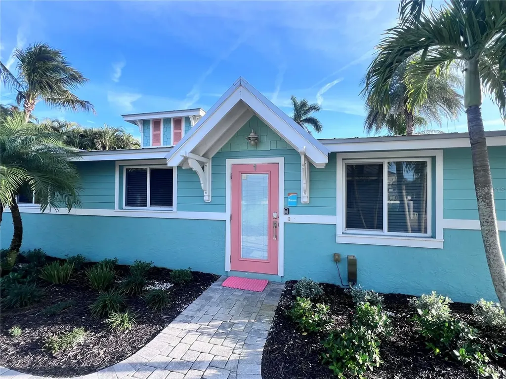 3007 Avenue E Holmes Beach FL 34217
