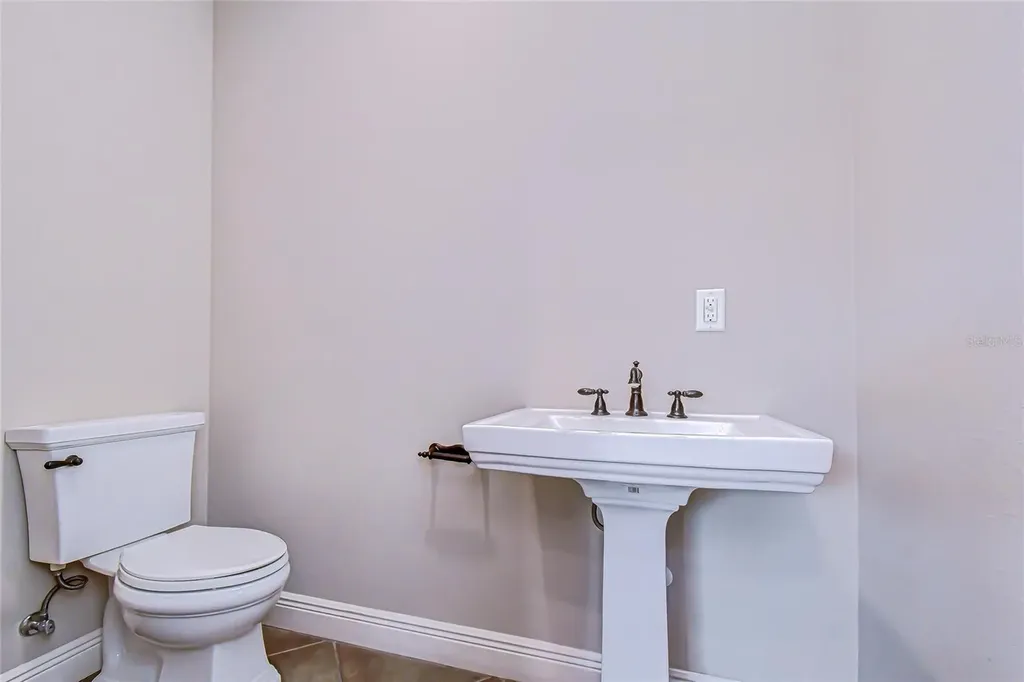 6928 W Linebaugh Avenue Tampa FL 33625
