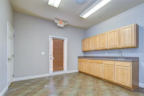 6928 W Linebaugh Avenue Tampa FL 33625