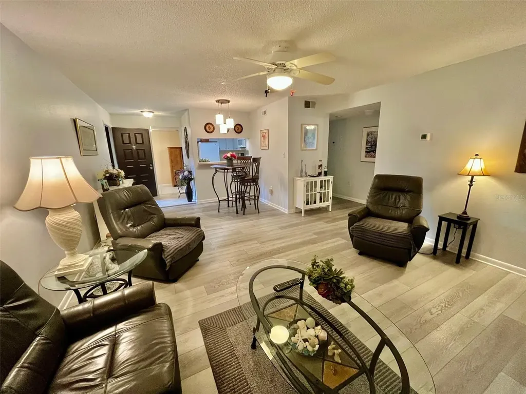 2663 Sabal Springs Circle Clearwater FL 33761