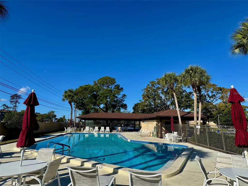 2663 Sabal Springs Circle Clearwater FL 33761