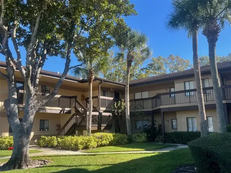 2663 Sabal Springs Circle Clearwater FL 33761