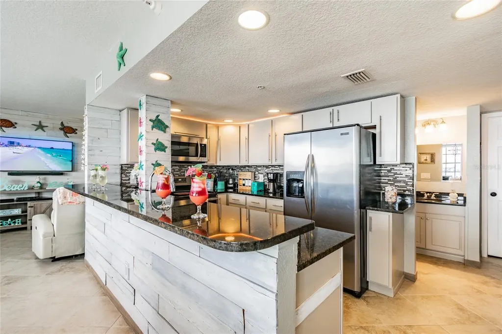 445 Hamden Drive Clearwater Beach FL 33767