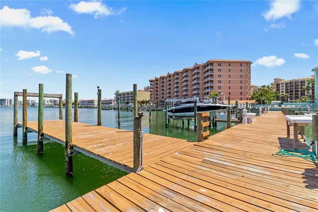 445 Hamden Drive Clearwater Beach FL 33767