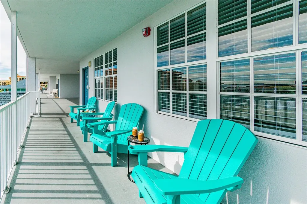 445 Hamden Drive Clearwater Beach FL 33767