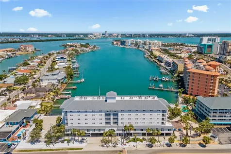 445 Hamden Drive Clearwater Beach FL 33767