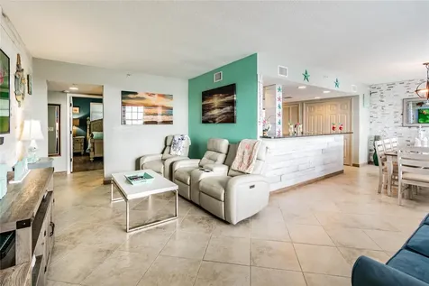 445 Hamden Drive Clearwater Beach FL 33767