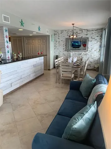 445 Hamden Drive Clearwater Beach FL 33767