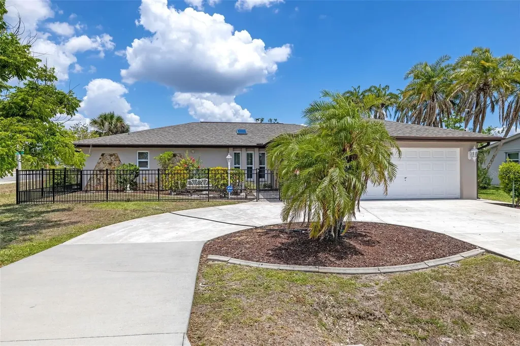 2132 Abscott Street Port Charlotte FL 33952