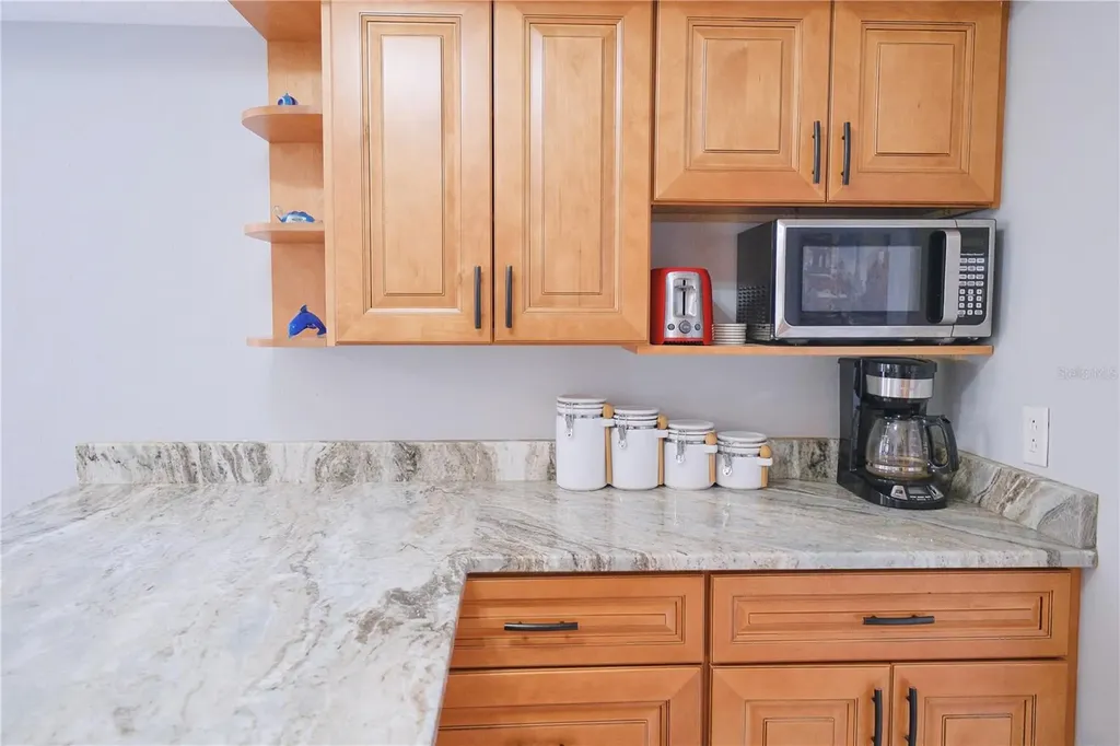 6811 Georgia Avenue Bradenton FL 34207