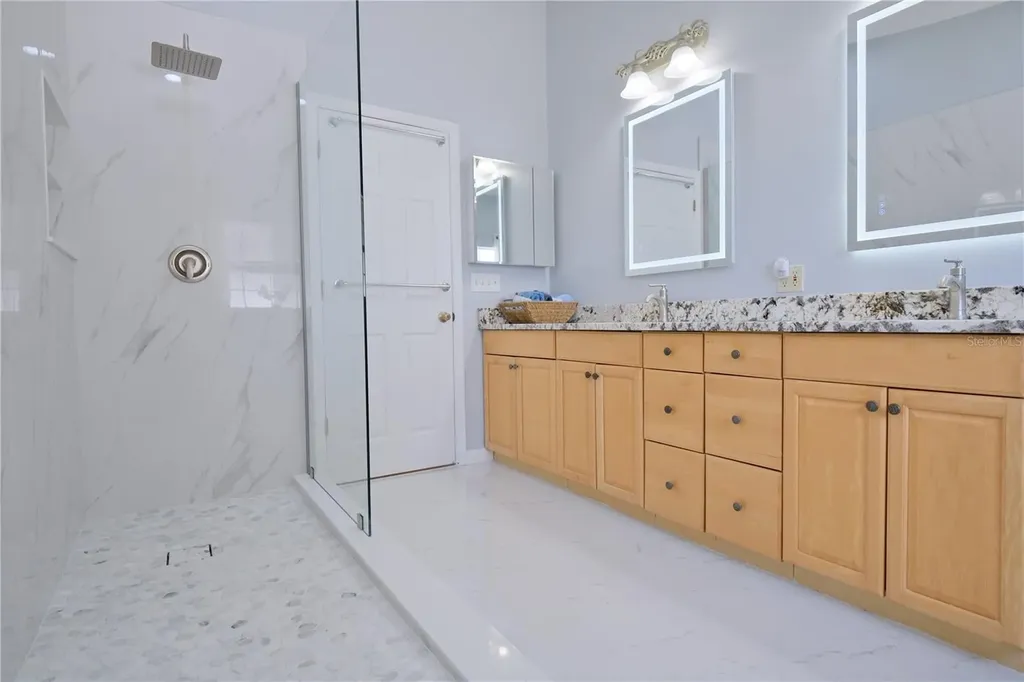 6811 Georgia Avenue Bradenton FL 34207