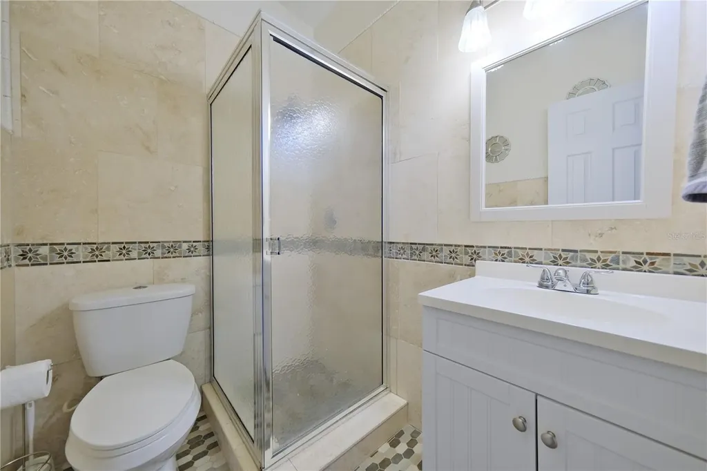 6811 Georgia Avenue Bradenton FL 34207