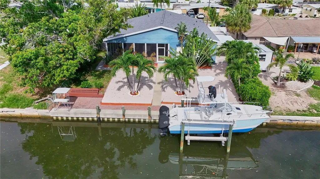 6811 Georgia Avenue Bradenton FL 34207