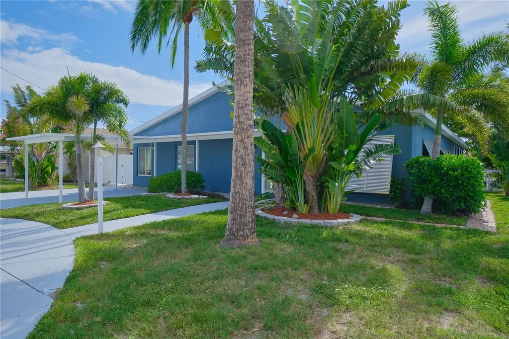6811 Georgia Avenue Bradenton FL 34207