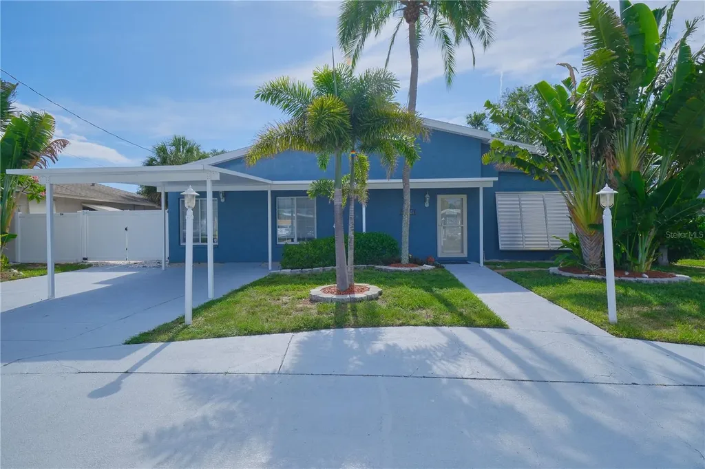 6811 Georgia Avenue Bradenton FL 34207