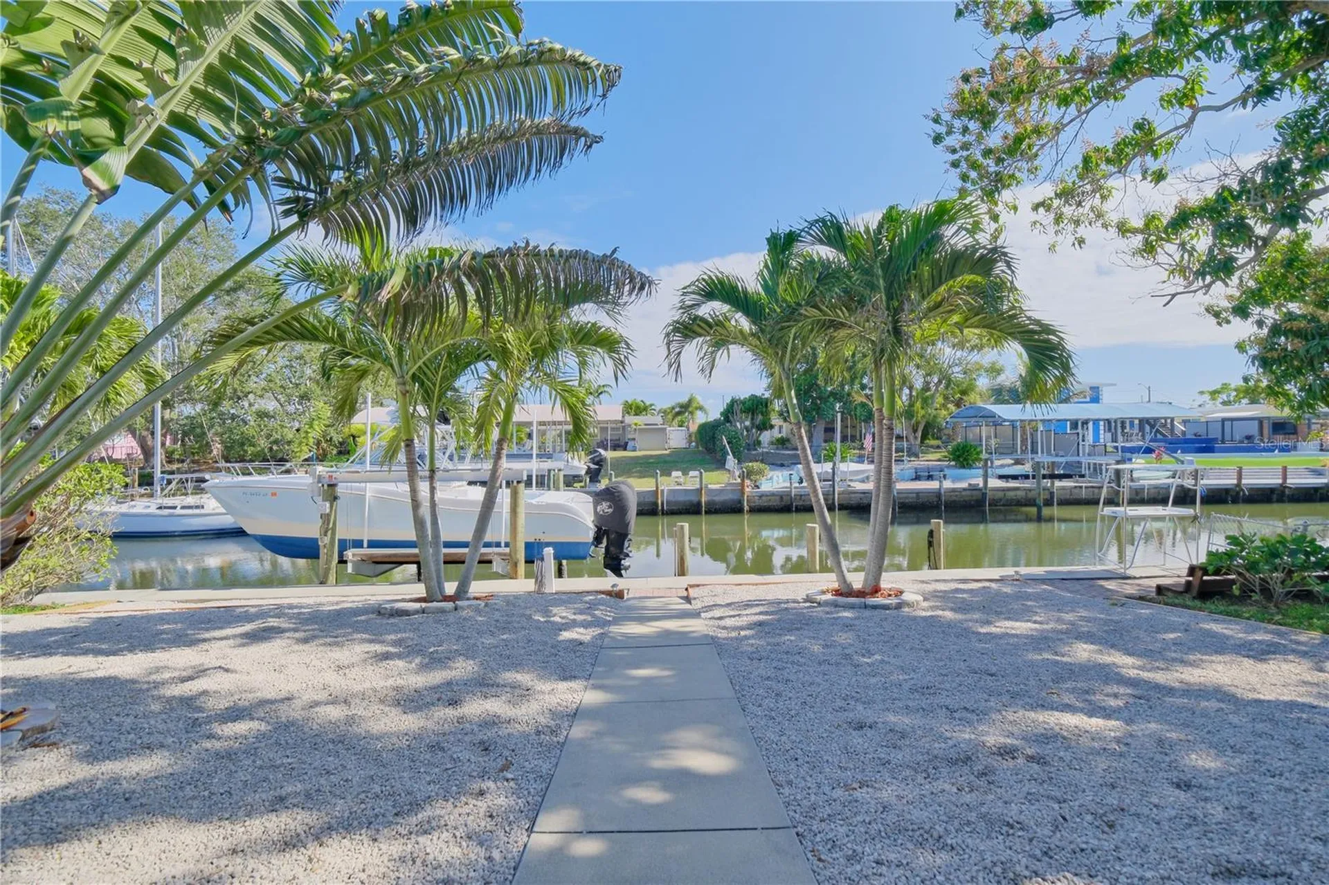 6811 Georgia Avenue Bradenton FL 34207
