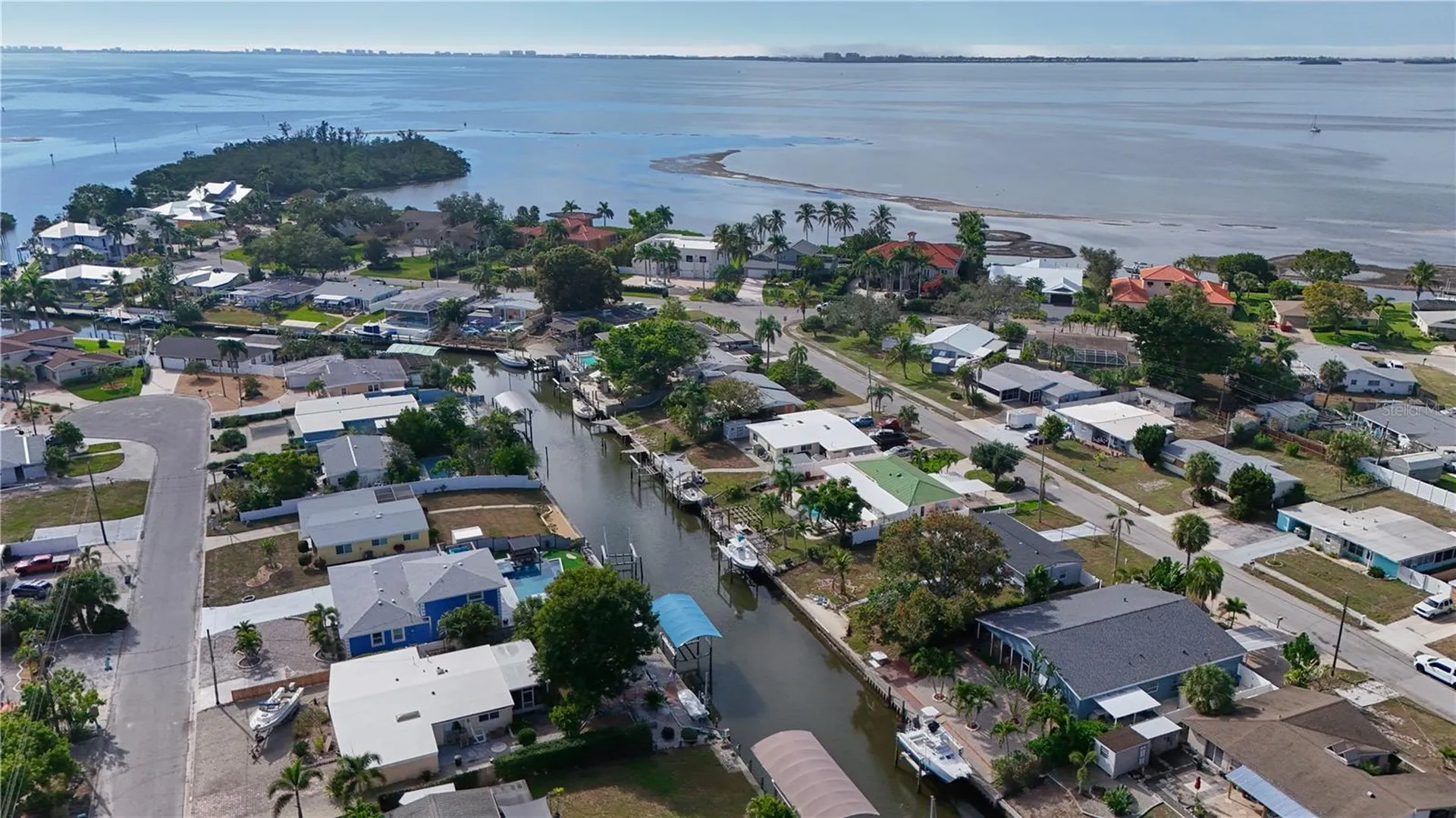 6811 Georgia Avenue Bradenton FL 34207