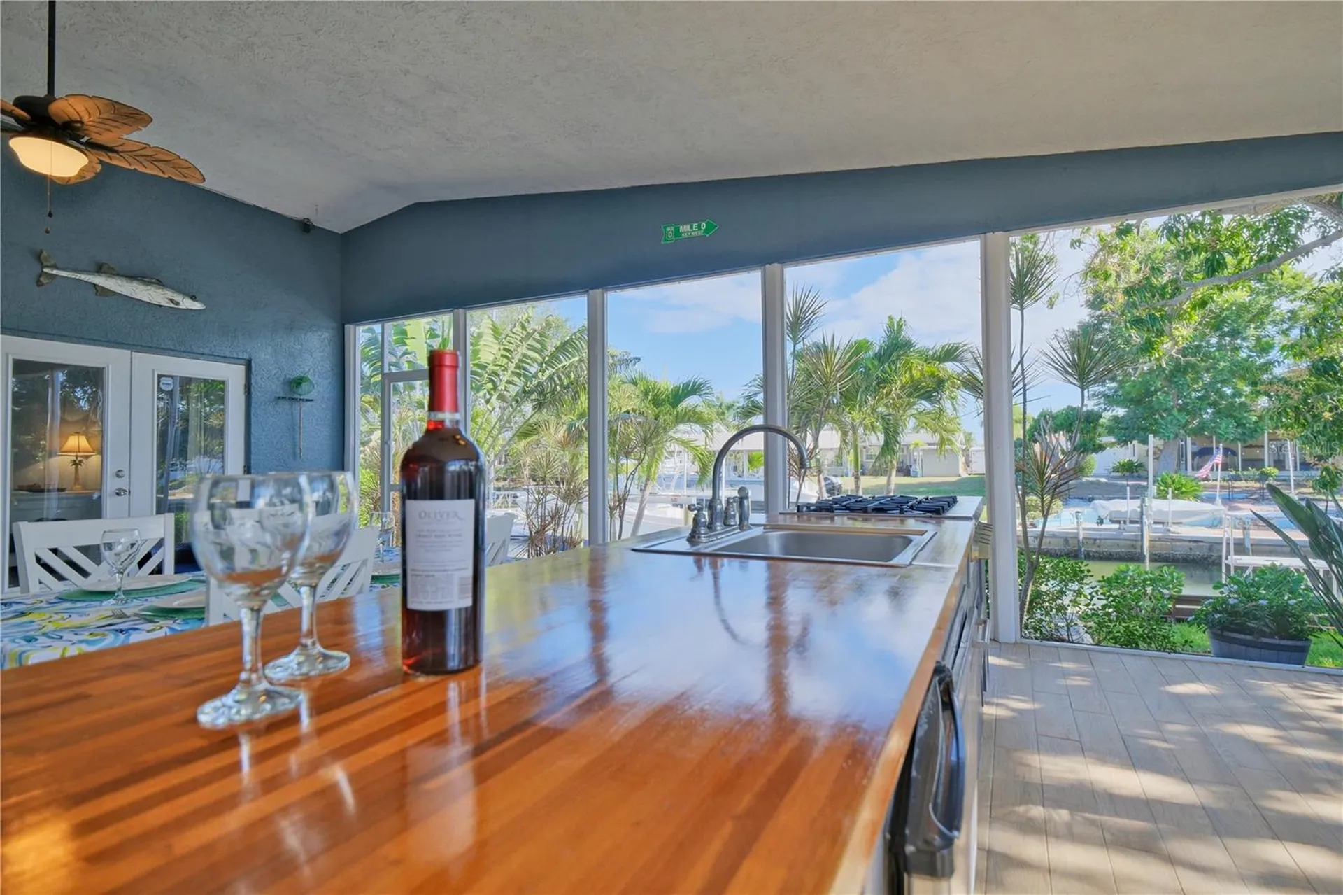 6811 Georgia Avenue Bradenton FL 34207