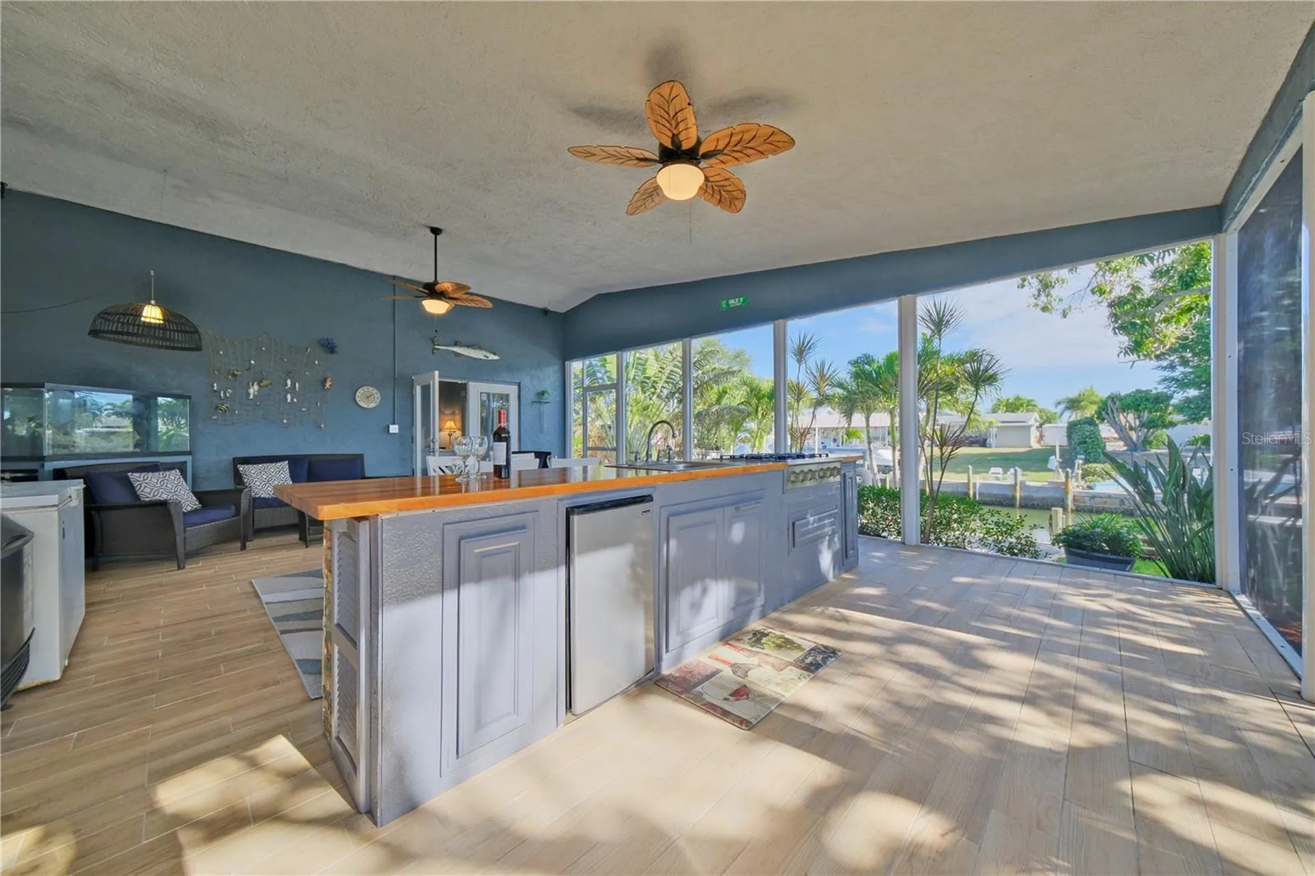 6811 Georgia Avenue Bradenton FL 34207