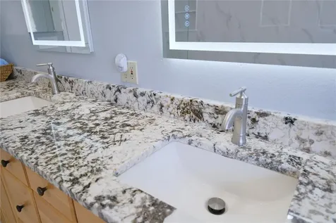 6811 Georgia Avenue Bradenton FL 34207