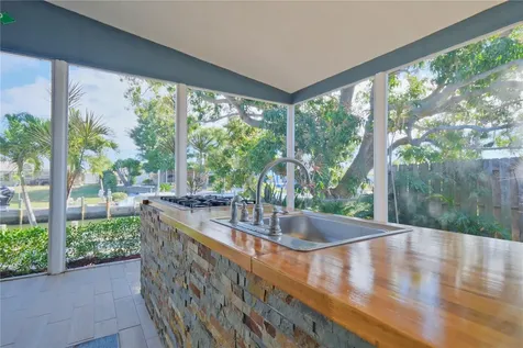 6811 Georgia Avenue Bradenton FL 34207